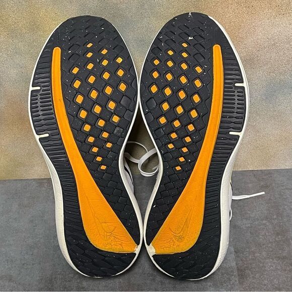 Nike Zoom Winflo 10 DV4023-101 Women's White Running Shoes Size 11M - Picture 14 of 16